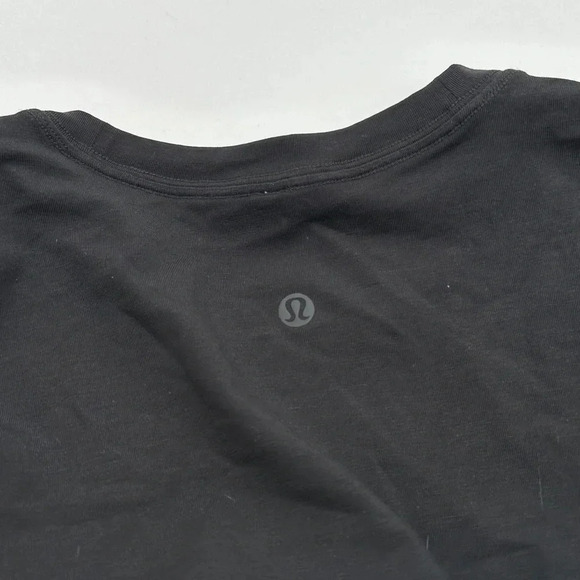 lululemon Love Curved-Hem Crewneck T-Shirt Black Size 4. LW3EYDS. (NWT) - Picture 7 of 8
